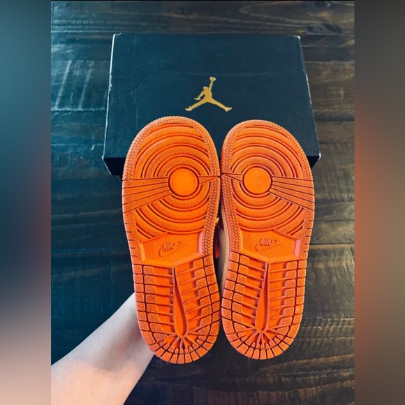 Jordan 1 Retro High OG (TD) Kids 10 - Picture 10 of 11